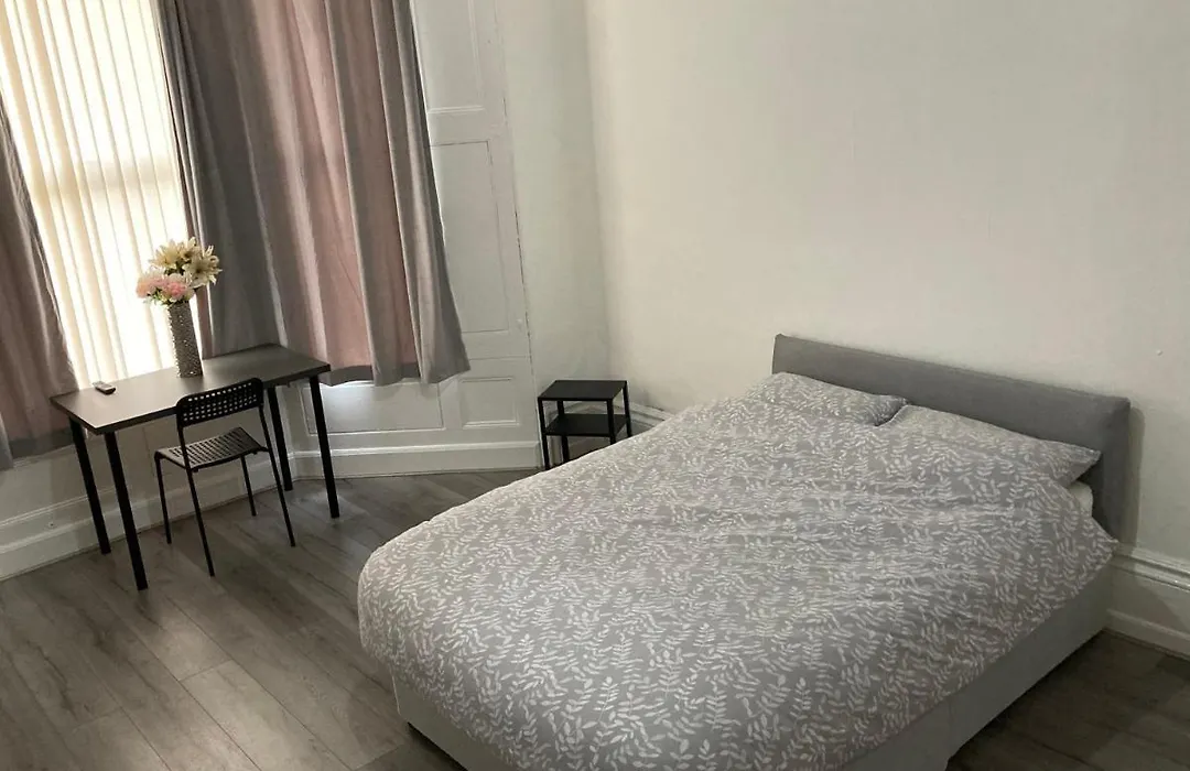 Chosen Rocky Lane Private Rooms-1